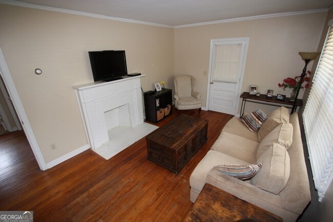 Photo - 222 Beechwood Cir