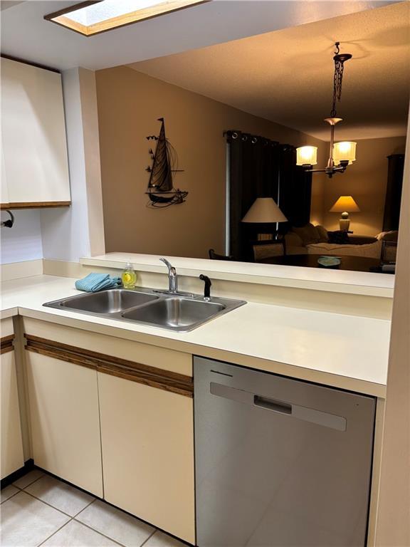 Photo - 874 Wimbledon Dr