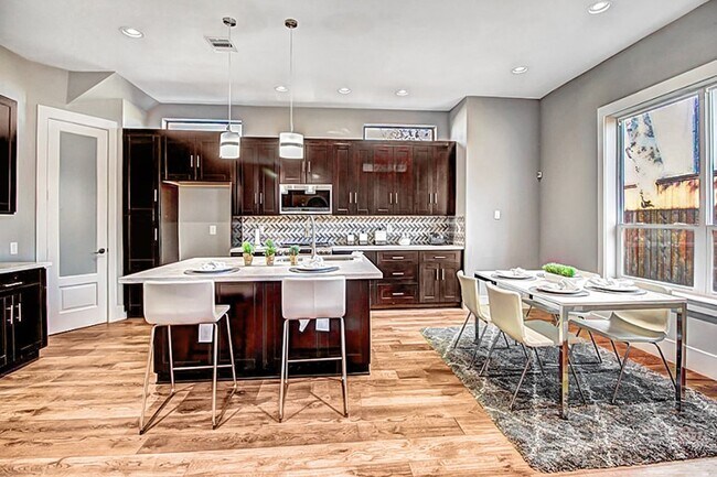 Photo - 4861 Benning Dr