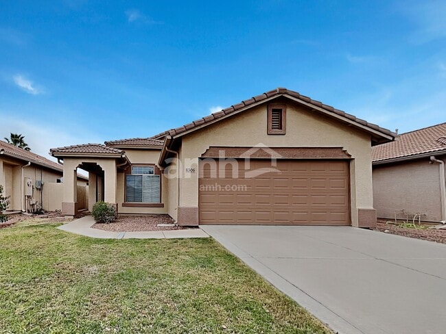 Building Photo - 8306 W Papago St