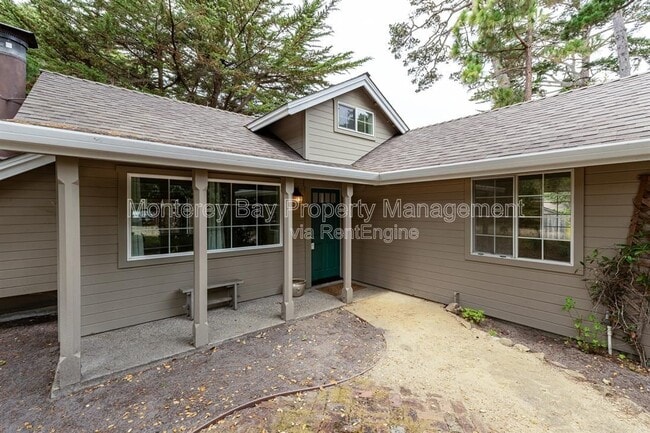 Photo - 706 Crocker Ave