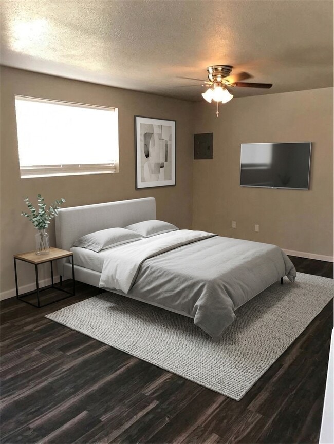 Building Photo - 1020 N Main St Unit 9