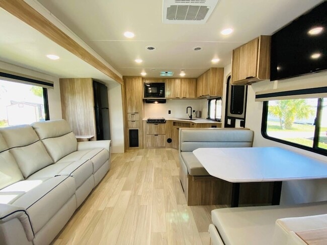 Photo - 1200 US Hwy 27 N