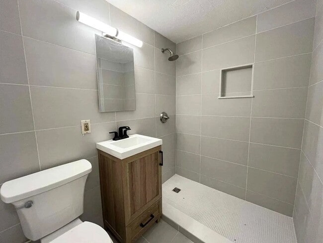 Photo - 11 Cazenove St Unit 1