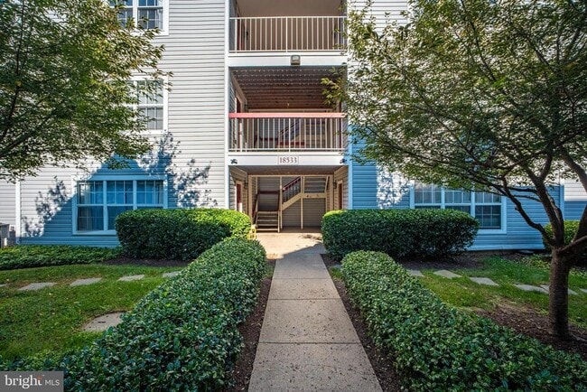 Building Photo - 18533 Boysenberry Dr Unit 288 Rental