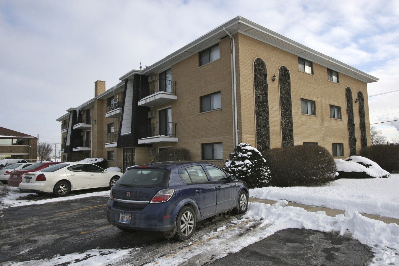 Photo - Oneida Court Apartments