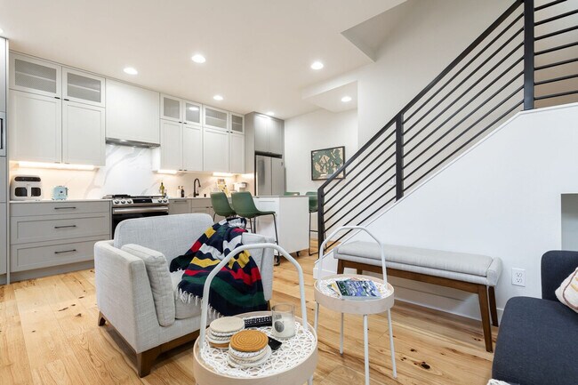 Photo - 71D W Dravus St Unit ID1095004P