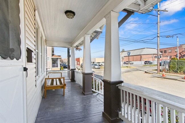 Photo - 34 S Royal St