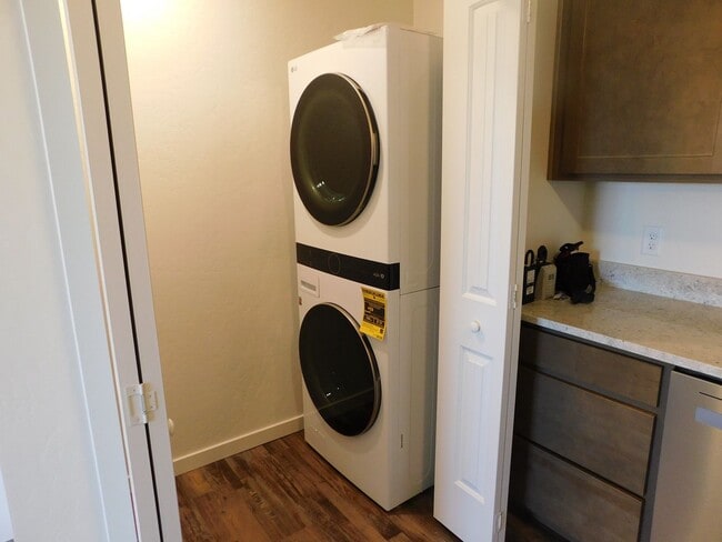 Photo - 701 Canyon Vista Way Unit C