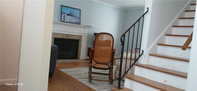 Photo - 183 Thorncliffe Dr