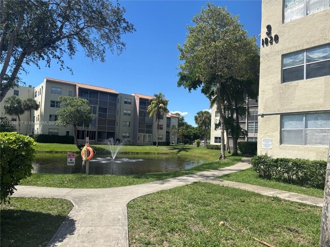 Photo - 1820 SW 81st Ave Unidad 3310 Rental