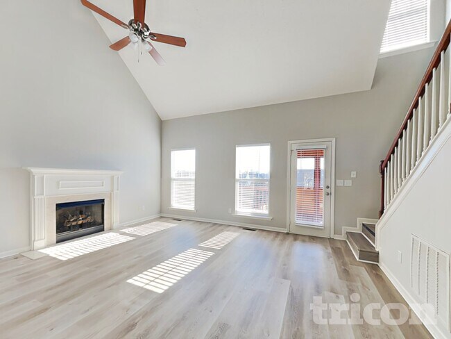 Photo - 1638 Zurich Dr
