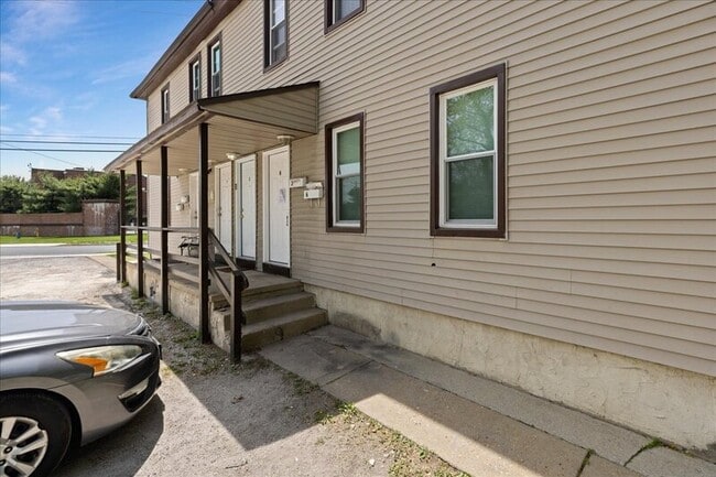 Photo - 417 N Delaware St