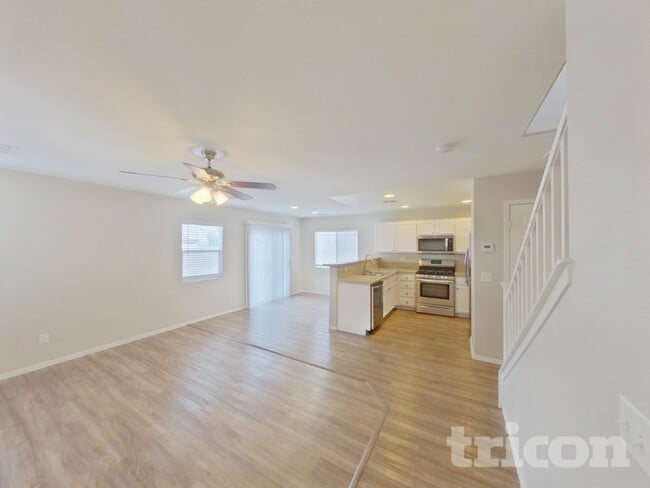 Photo - 1037 Monte De Oro Ave