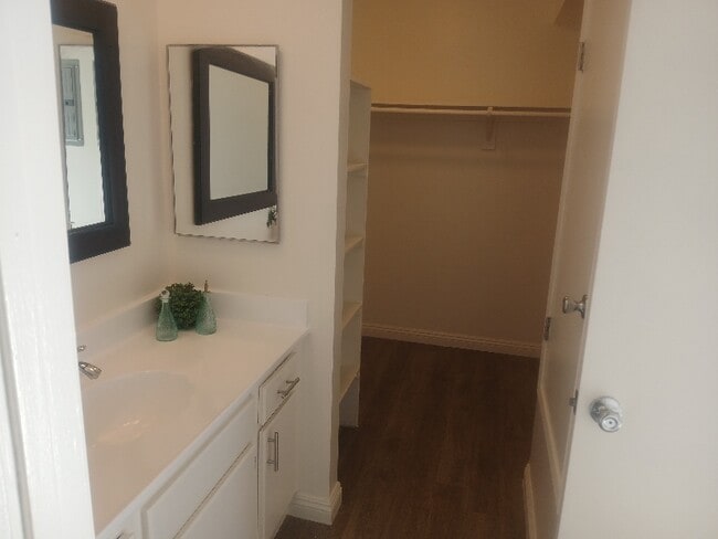 Photo - 27273 Camp Plenty Rd Unidad 78