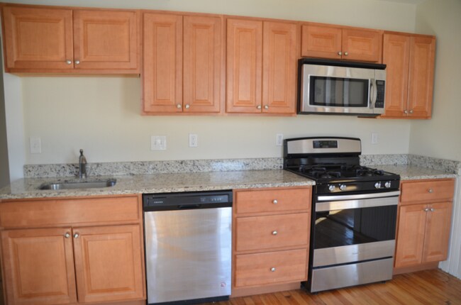 Photo - 10-10 Howard St Unit 10