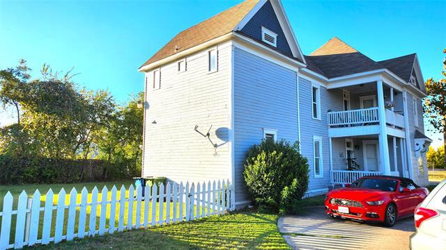 Photo - 145 N Kealy Ave