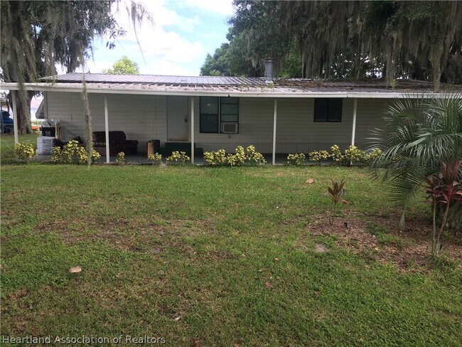Photo - 1625 S Lake Reedy Blvd House
