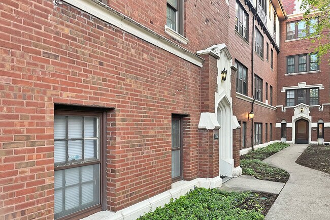 Building Photo - 922-924 Ontario St. Rental