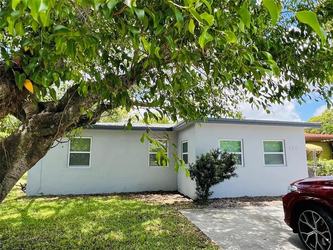 Photo - 525 NW 22nd Ave House