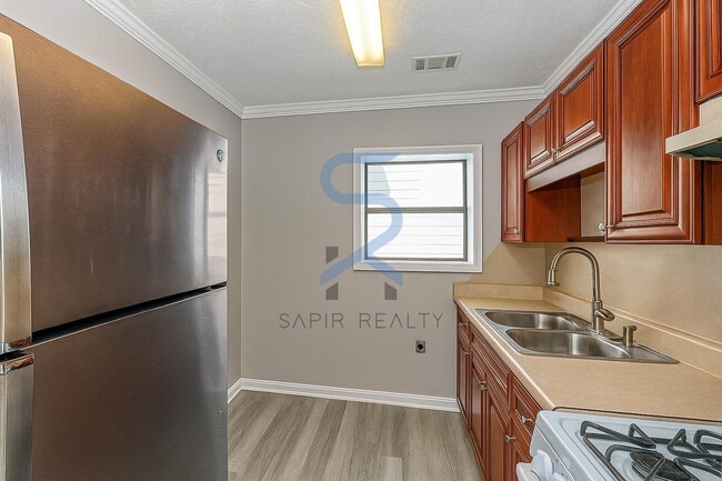 Photo - 953 Washington St SW Unidad 2