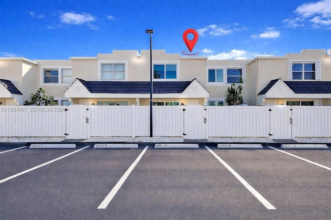 Photo - 6840 SW 45th Ln