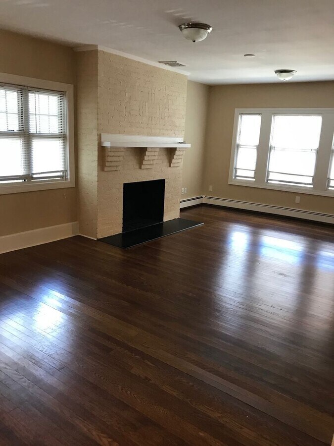 Photo - Charming 4 Bedroom