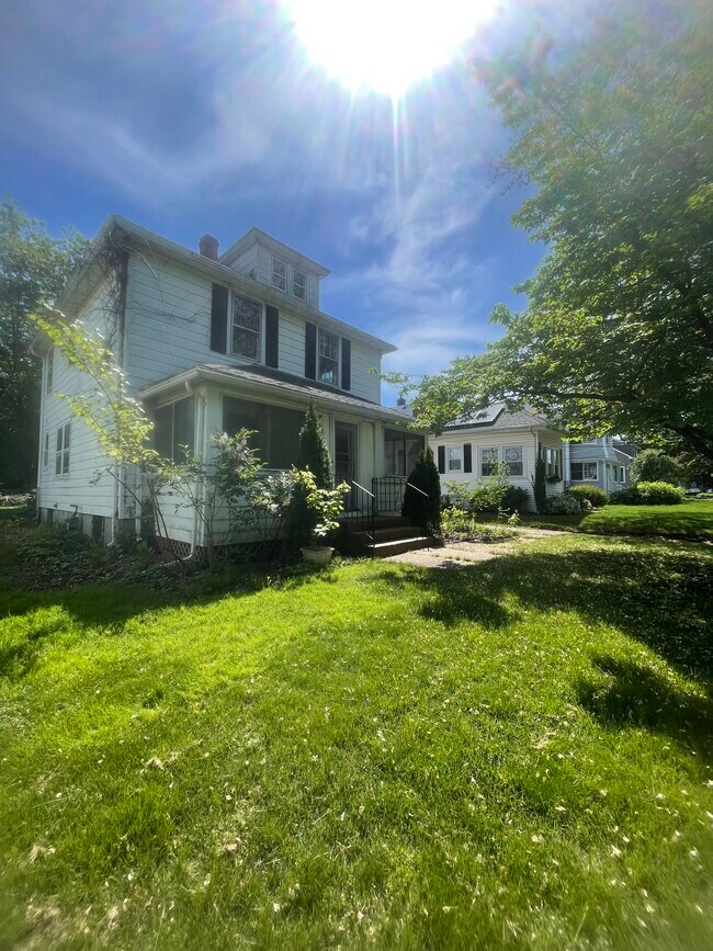 Photo - 19 Burgoyne St House