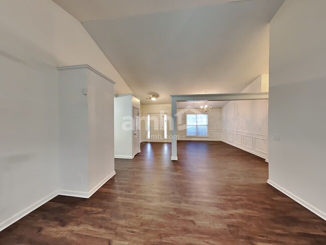 Photo - 41 Stallion Run