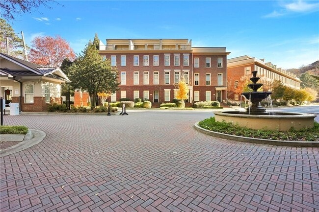 Photo - 902 River Vista Drive