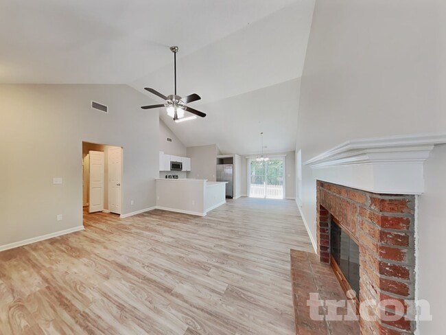 Photo - 3365 Prescott Pl NW