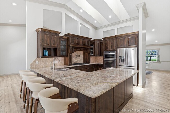 Photo - 15600 Rolling Meadows Cir