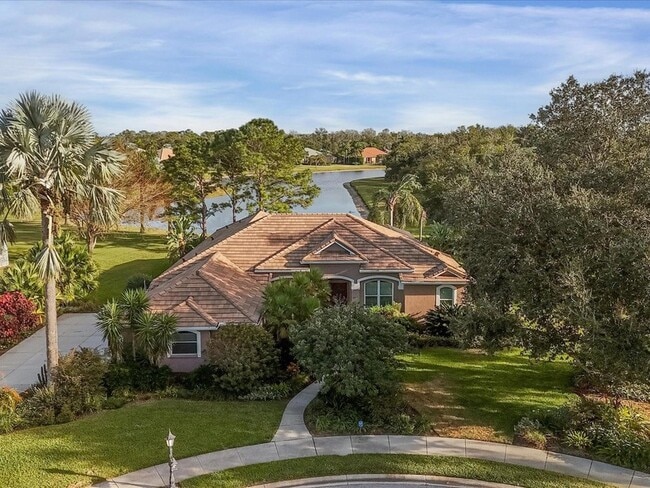 Building Photo - 16806 5th Terrace NE