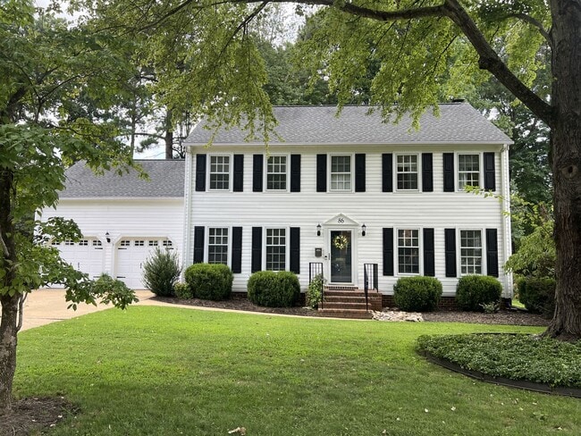 Building Photo - Beautifully Remodeled Colonial in James La... Rental
