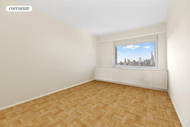 Photo - 45 E 89th St