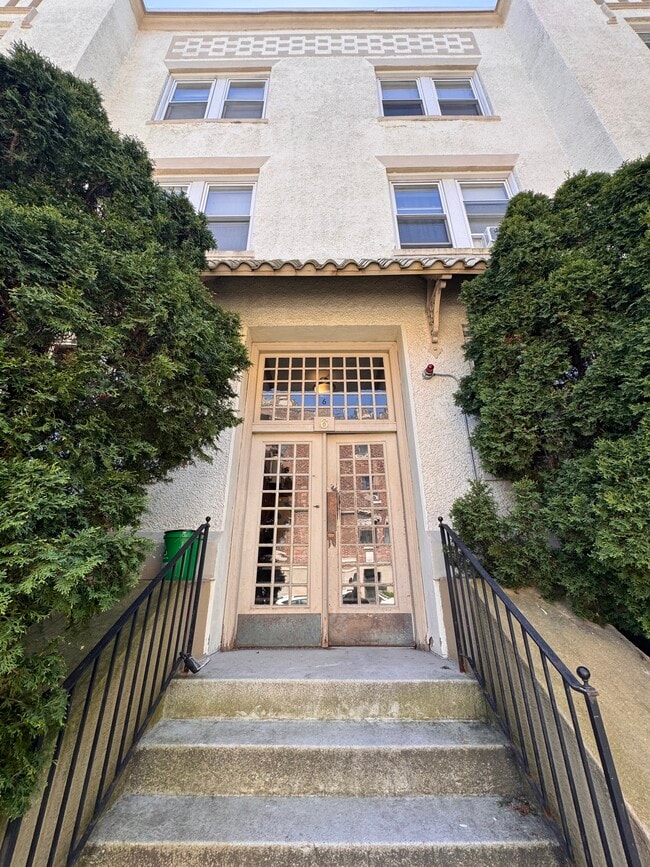 Photo - 6 Radcliffe Rd