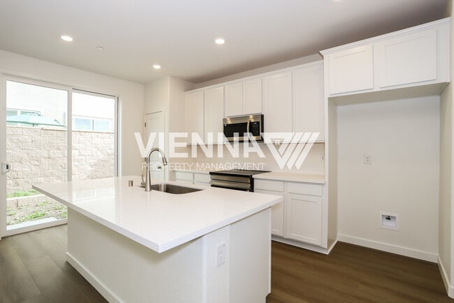 Photo - 1172 Bengal Lp