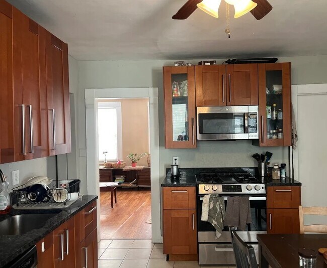 Photo - 273 Cardinal Medeiros Ave Apartment Unit 2