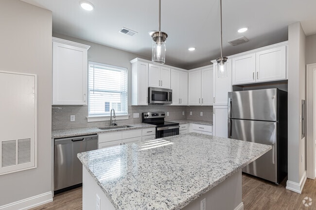 1BR, 1BA - 882SF - Kitchen - The Flats at Little Brook