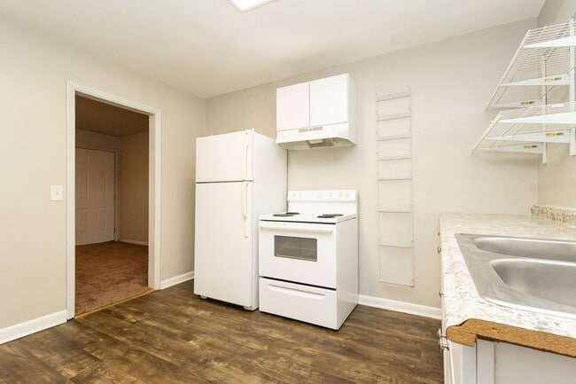 Photo - 5200 Fagan St