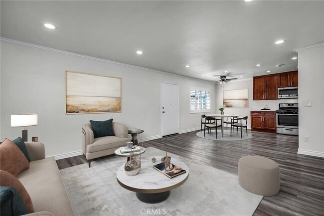 Building Photo - 25925 Narbonne Ave Unit 35