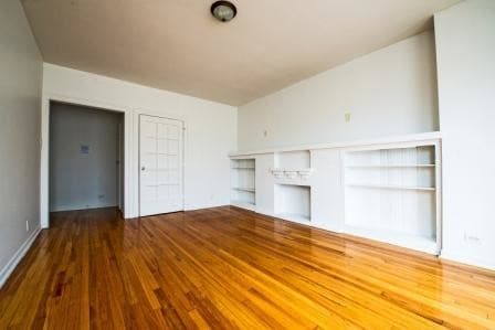 Photo - 8014 S Maryland Ave