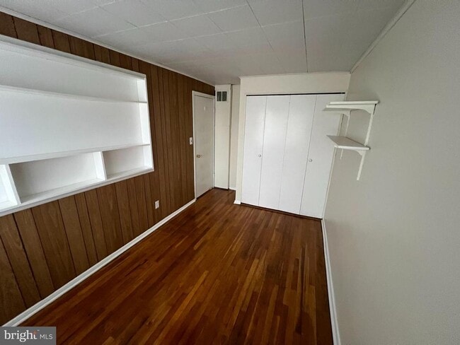 Photo - 8104 Mid Haven Rd