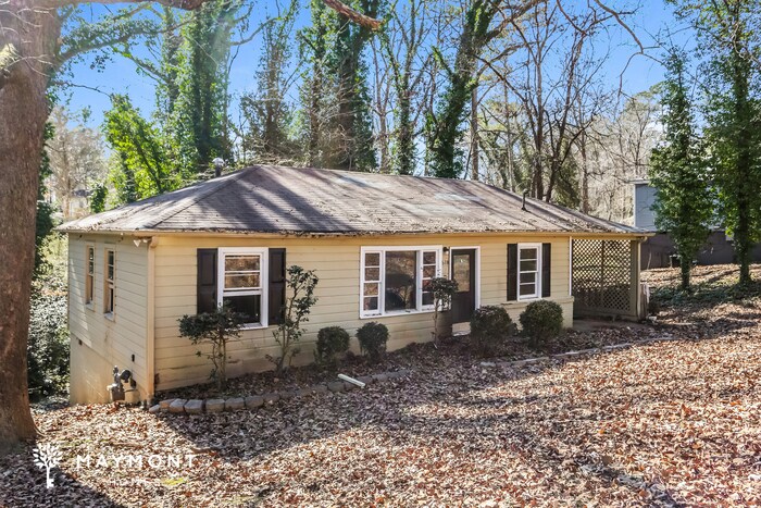 Photo - 618 Hickory Trail SE