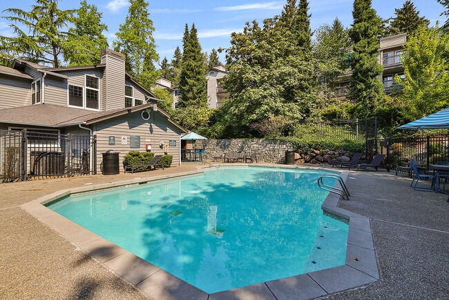 Photo - Emerald Ridge