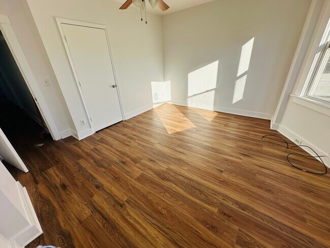 Photo - 1431 Lehigh St