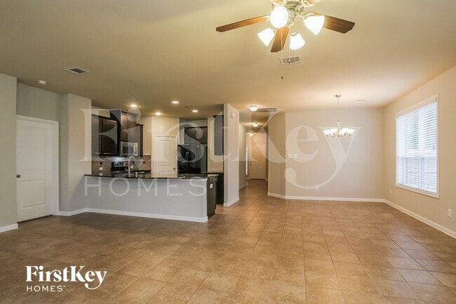 Photo - 16106 Broadwater Dr