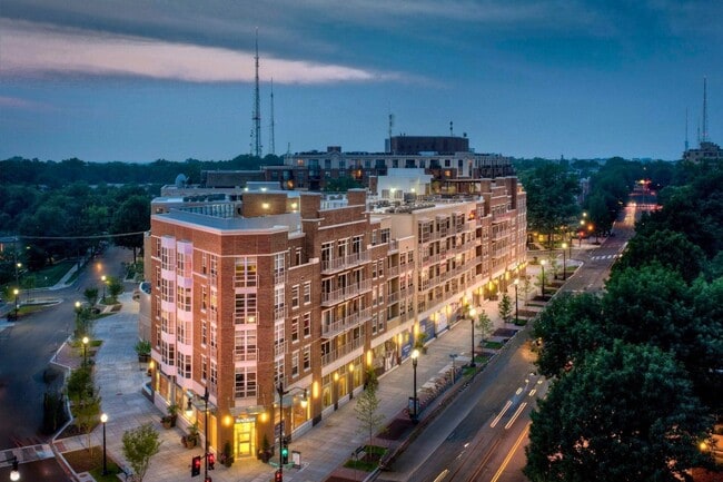 Building Photo - 3710 Newark St NW Rental