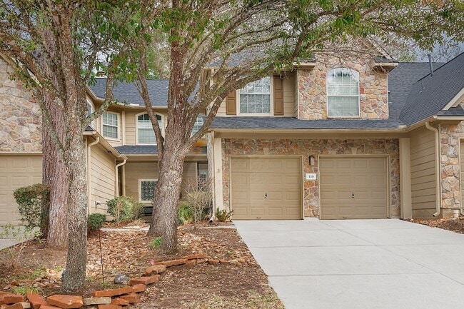 Building Photo - 110 N Valley Oaks Cir Rental