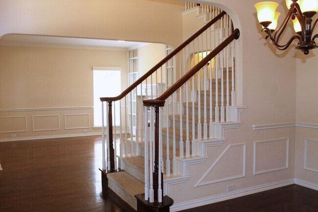 Photo - 2719 Hidden Lake Dr